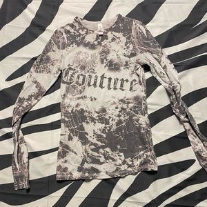 Skin tight, long sleeve T-shirt